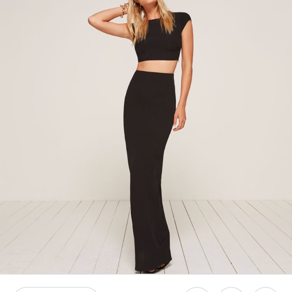 ISO, not selling this.